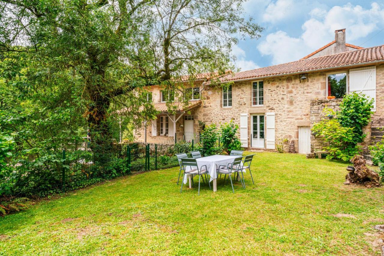 Le Moulin De Pilet Villa Mortagne-sur-Sevre Exterior photo